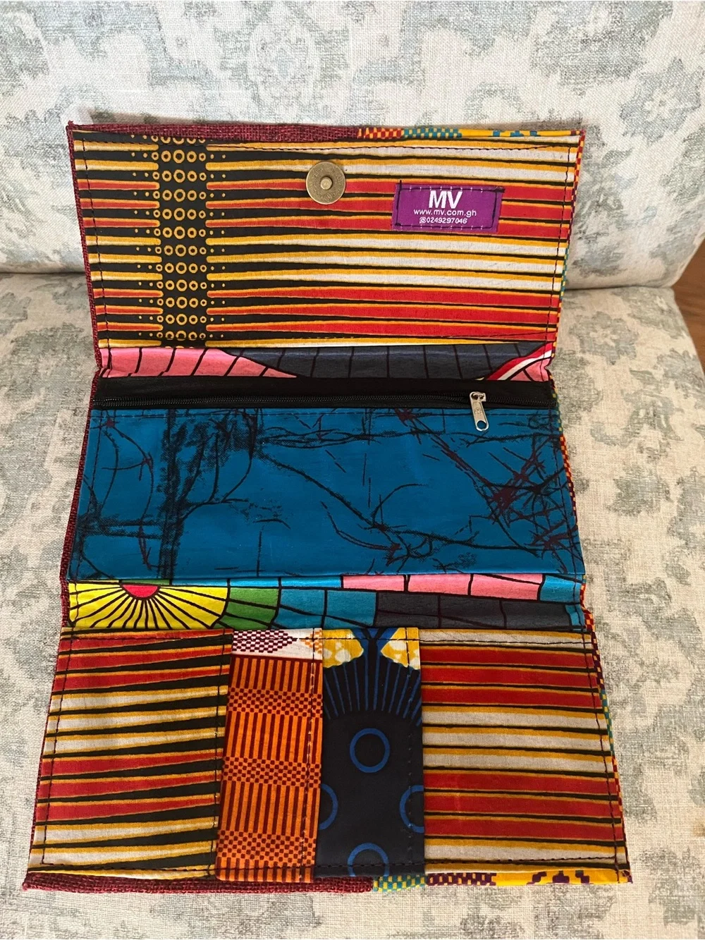 Ghana Co vibrant tri